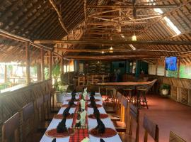 Patamu Restaurant & Lodge, hótel í Karatu