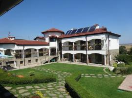 Guest House PETRA- Medovo, Sunny beach, hotel in Medovo