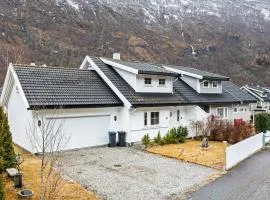 Bjørn og Jasmins plass