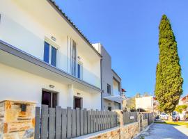 Anna and Jimmy's, holiday rental in Skiathos Town