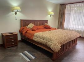 Kotedža Luxury Mansion Getaway - Casa Grande Vacacional 5 bedroom 5 bath pilsētā Banjosa