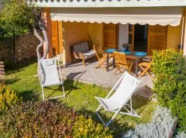 La Vela Summer House - FREE WIFI - 700mt from the beach