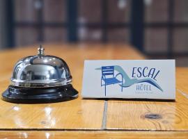 Escal Hôtel, hotel v destinaci Étaples