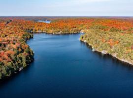 Sunny Daze on Rosseau, casa de campo em Minett