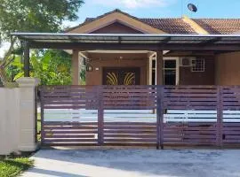Coklat Homestay Teluk Kemang Port Dickson