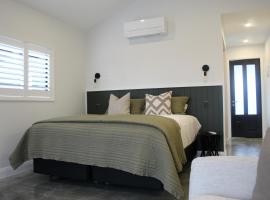 Ahuru House, B&B in Mangawhai