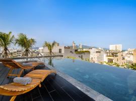 Thè HEM Hotel and Apartment、ダナンのホテル