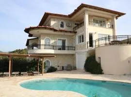 Villa Limni