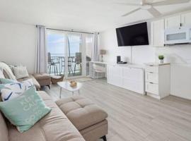 New Beachfront Condo – hotel w mieście Hauula