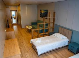 Fly Apartment, hotel a Prigorodnyy