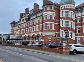 Burlington Mansions, hotel near Boscombe Pier, Bournemouth