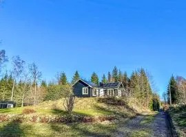 Nice Home In Linderöd With Wifi