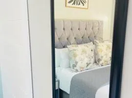 Private Room Pelican