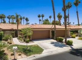 Palm Desert Oasis - With Beatiful Golf Courses