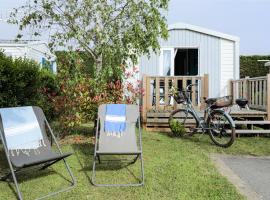 Camping La Forêt Stella-Plage, hotel v destinaci Stella-Plage
