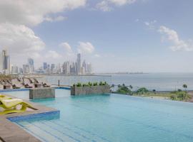 Luxury living and Pacific Views, hotel in Panama City