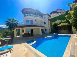 Villa Majestik; Alanya'da Muhteşem Villa