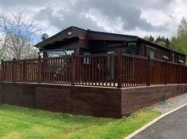 Cwtch Cymru Lodge 7F Caer Beris Holiday Lodge Park, דירה בבילת' וולס