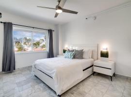 Best location in SOBE - 2 min to beach & Ocean Dr, apartamento en Miami Beach