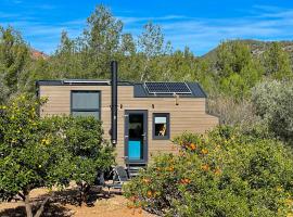 Tiny House 'la Huerta', hotel sa Montroy