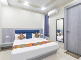 FabExpress Grand Inn I, three-star hotel in Lucknow