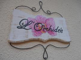 L'Orchidée, מקום אירוח B&B בGinestas