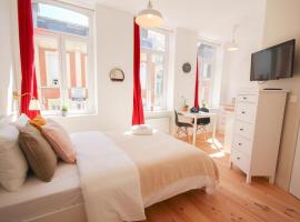 Lille centre- Nice and bright equipped studio