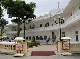 Garden Hotel - Heritage by HRH Group of Hotels