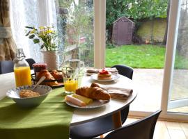 3 Bed house in Croydon - 15min to London Bridge & Gatwick Airport、クロイドンのアパートメント