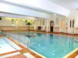 Queens Hotel & Spa Bournemouth, hotel en Bournemouth