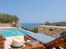 Villa Seva Sea View - Perfect for Romantic Getaways with Pool and Sunrise & Sea Views By Villa Mana Gers