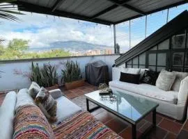 3 Story Penthouse with 2 parking spaces in Laureles