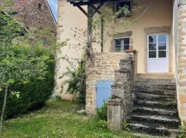 Dependance De Charme Avec Jacuzzi Saint Andr Le