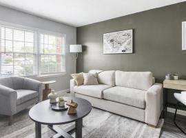 Landing Modern Apartment with Amazing Amenities (ID1222X839), apartment in High Point