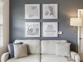 Landing Modern Apartment with Amazing Amenities (ID1001X036)