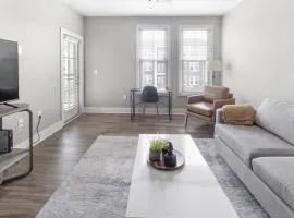 Landing - Modern Apartment with Amazing Amenities (ID7126X74)