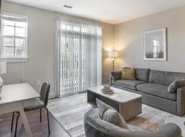 Landing - Modern Apartment with Amazing Amenities (ID9776X48)