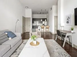 Landing - Modern Apartment with Amazing Amenities (ID2269)