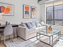 Landing - Modern Apartment with Amazing Amenities (ID8458X97), apartment in Saint Paul