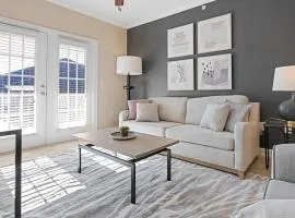 Landing - Modern Apartment with Amazing Amenities (ID8187X16)
