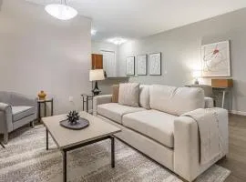 Landing - Modern Apartment with Amazing Amenities (ID7929X37)