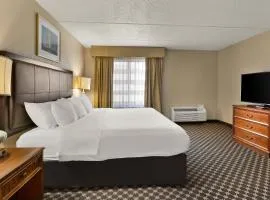 Holiday Inn Cleveland Airport West by IHG