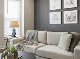 Landing - Modern Apartment with Amazing Amenities (ID7744X74)