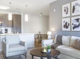 Landing - Modern Apartment with Amazing Amenities (ID9271X08), hotel Wake Forestben