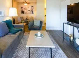 Landing - Modern Apartment with Amazing Amenities (ID7444X46)