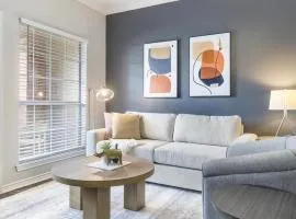 Landing - Modern Apartment with Amazing Amenities (ID9398X92)