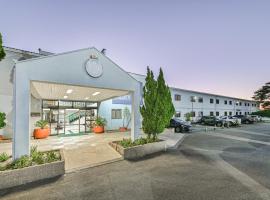 Hotel Golden Park Campinas Viracopos By Nacional Inn, pet-friendly hotel in Campinas