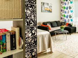 Studio: Alex&rsquo;s secret!