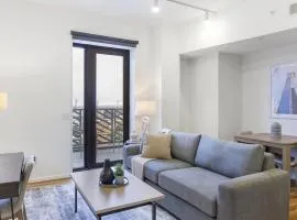 Landing - Modern Apartment with Amazing Amenities (ID8398X30)
