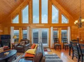 Views on 2 Decks~Pool Table~Hot Tub~Near Asheville